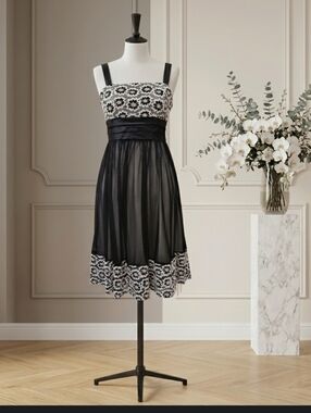 Dress Barn  Black & White Floral Lace Mesh Rhinestones Coctail  Dress